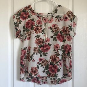 Short Sleeve Floral Blouse with Zipper Detail